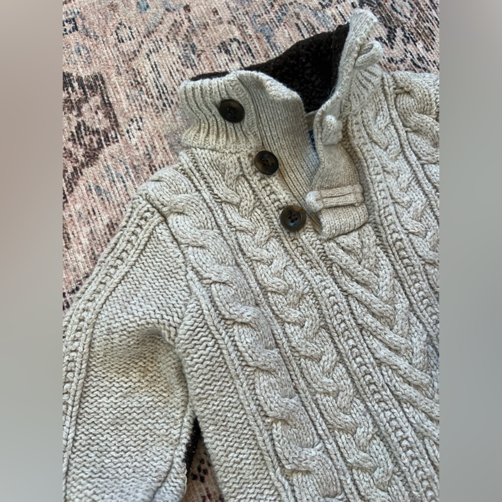 GAP Kids Cream Cable Knit Sweater - Picture 2 of 3
